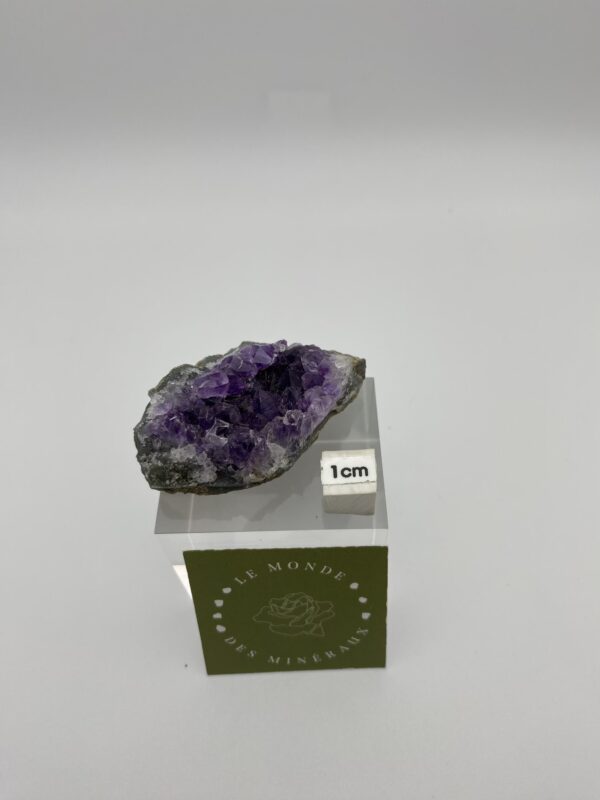 AMETHYSTE DRUZE 38