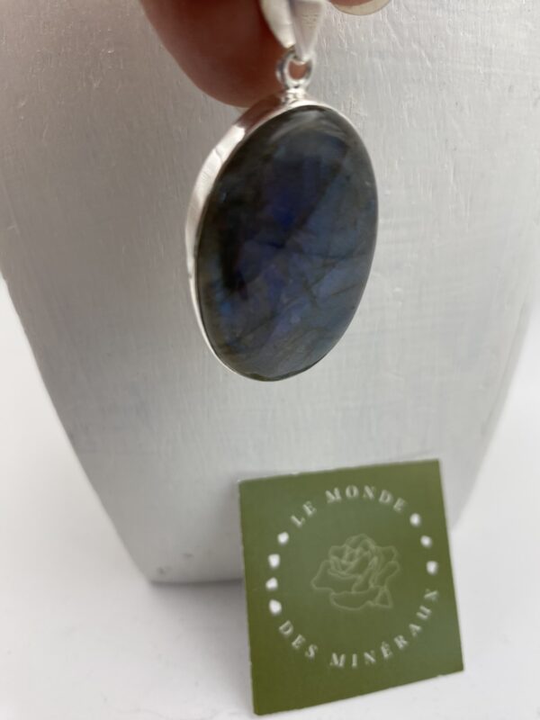 LABRADORITE PENDENTIF OVALE
