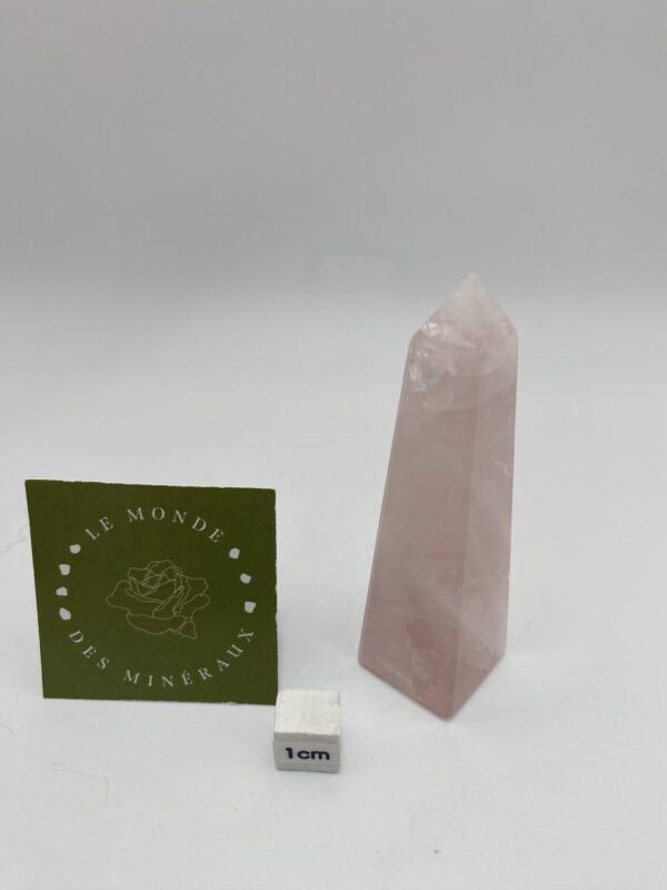 QUARTZ ROSE OBELISQUE 61