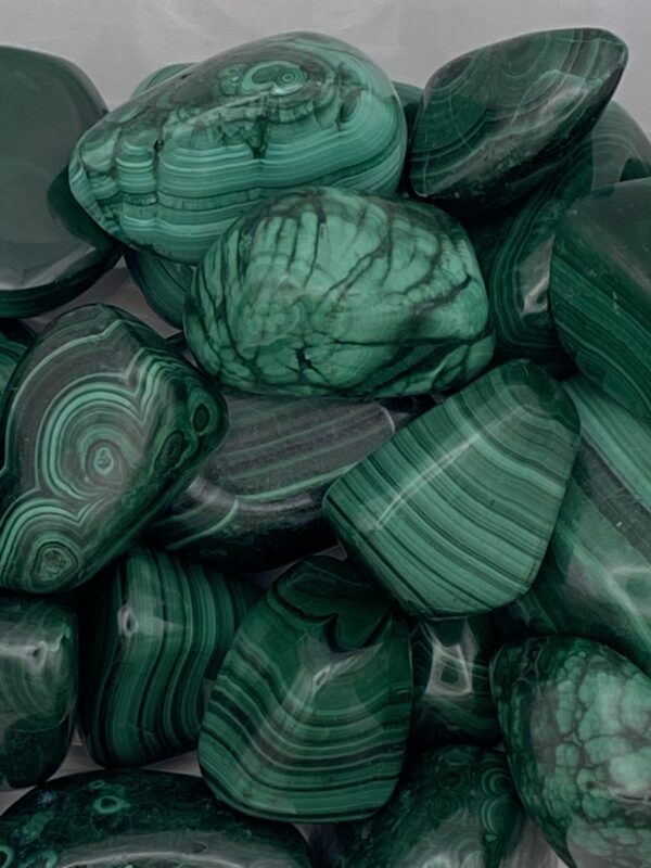 MALACHITE PIERRE ROULEE